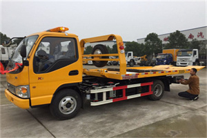 安宁哪里有拖车服务