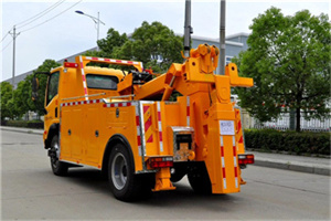 安宁高速路拖车费